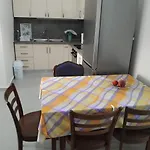 Aleksander Apartment