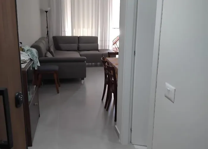 Aleksander Apartment